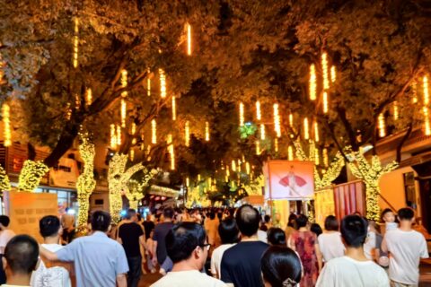 作家洪斌：浙江象山墙头村与云南丽江古城的文旅对望