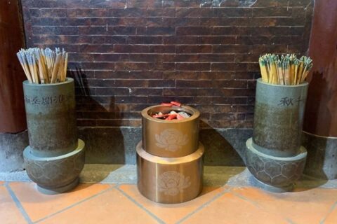 灵应通淮：关帝灵签里的千年文脉与人生哲思